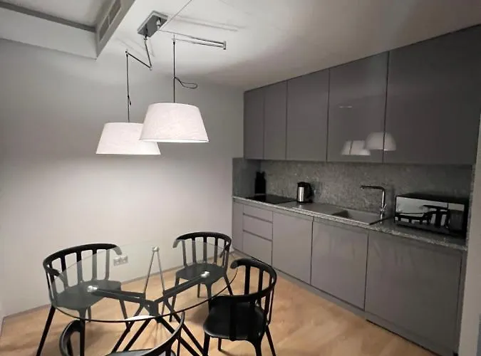 Silver - Ovo -justincenter *